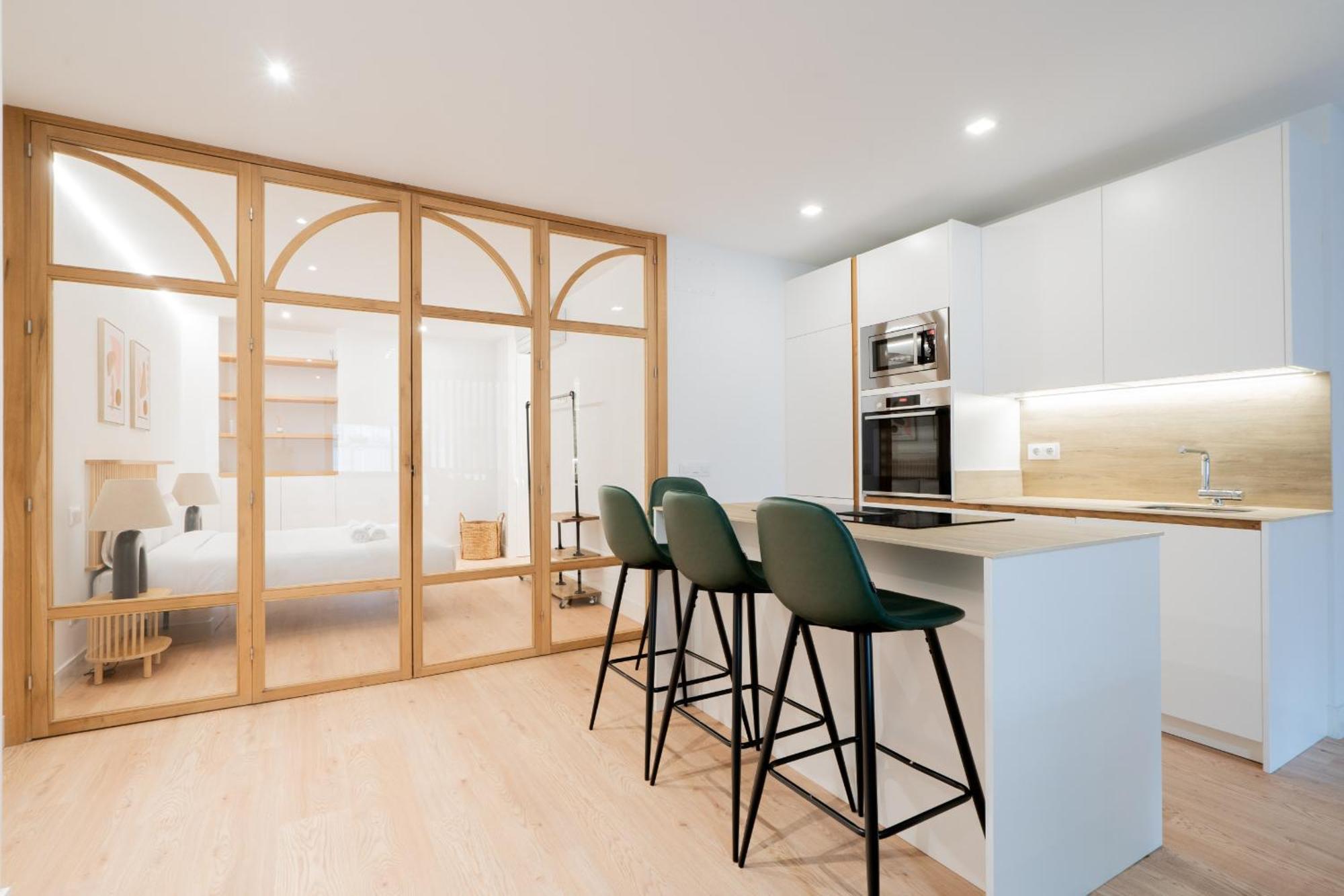 Apartamento Reformado Para 6 Personas En Plena Gran Via Alquiler Temporal Madrid Eksteriør billede